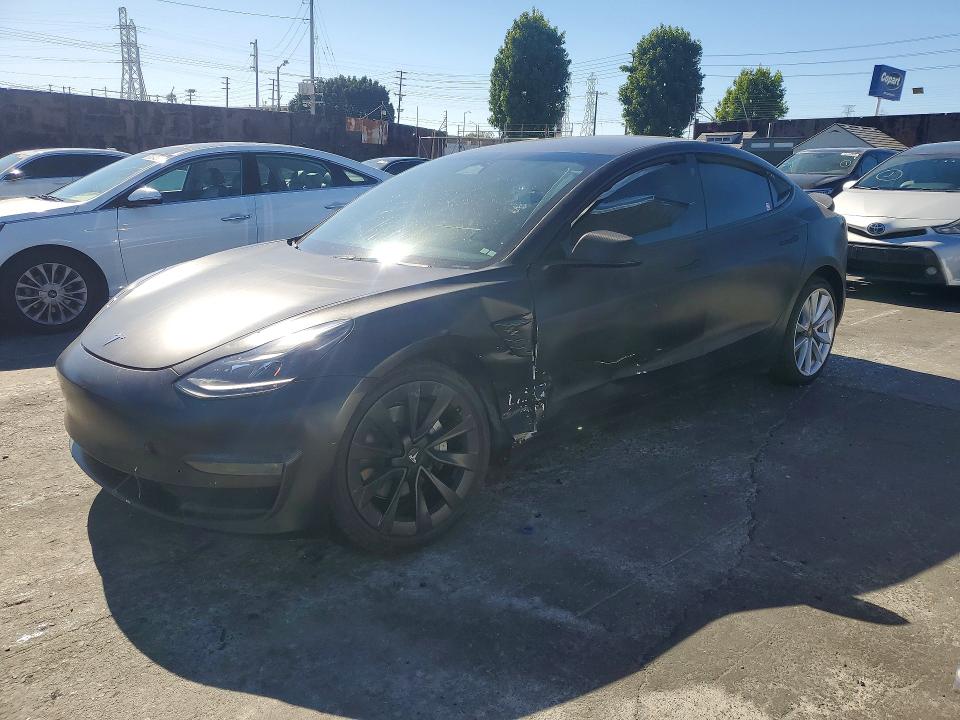 58263946 :رقم المزاد ، 5YJ3E1EA9NF294206 vin ، 2022 Tesla Model 3 مزاد بيع