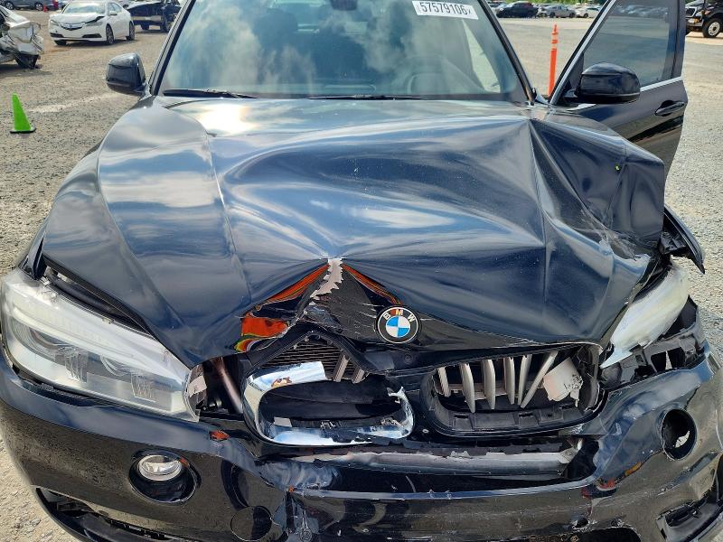57579106 :رقم المزاد ، 5UXKR0C58J0Y05637 vin ، 2018 Bmw X5 مزاد بيع