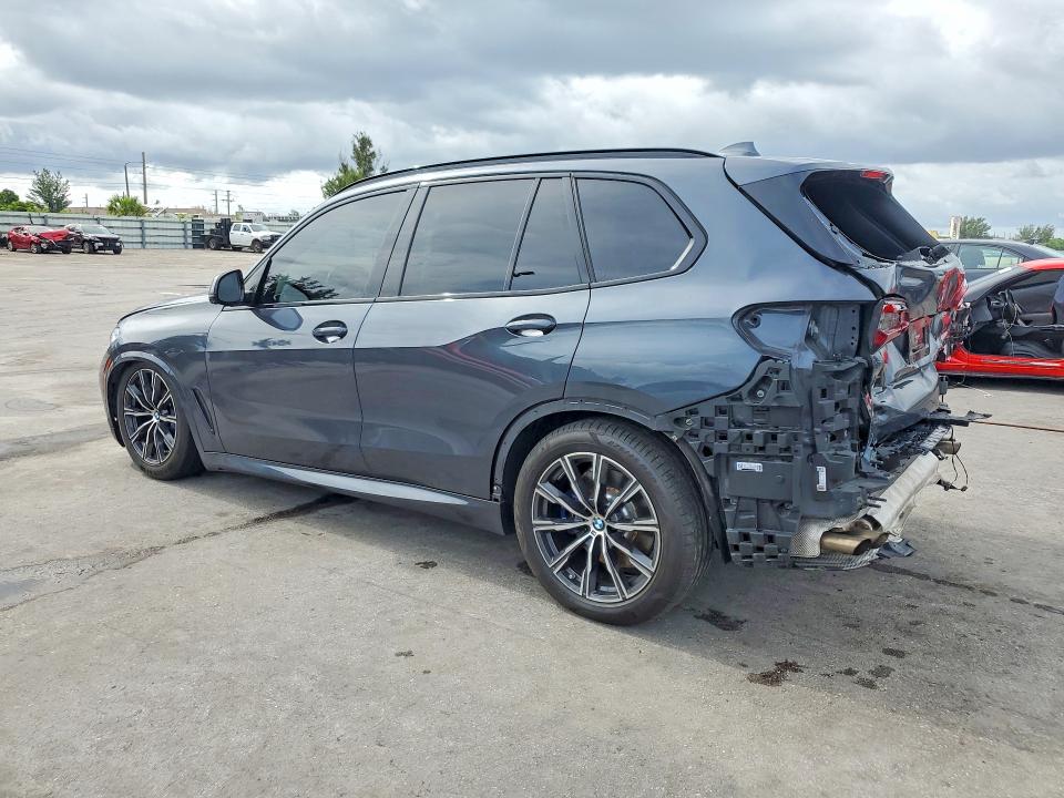 56045206 :رقم المزاد ، 5UXJU4C0XM9D96162 vin ، 2021 Bmw X5 مزاد بيع