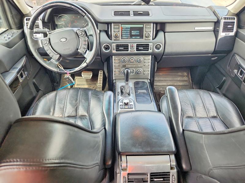 2011 Land Rover Range Rover მანქანა იყიდება აუქციონზე, vin: SALMF1E47BA332461, აუქციონის ნომერი: 56687236