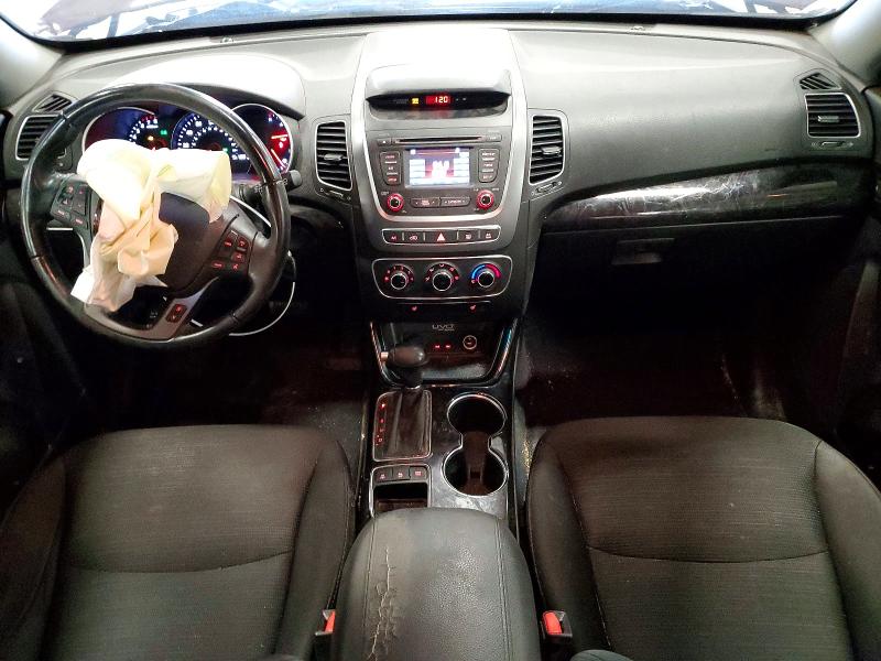58469256 :رقم المزاد ، 5XYKT4A72FG643889 vin ، 2015 Kia Sorento مزاد بيع