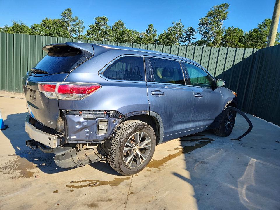 Продажа на аукционе авто 2016 Toyota Highlander, vin: 5TDKKRFH5GS502692, номер лота: 58627046