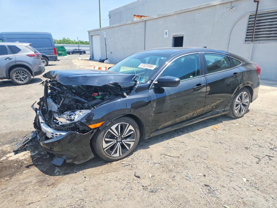 2017 Honda Civic მანქანა იყიდება აუქციონზე, vin: 2HGFC1F82HH647884, აუქციონის ნომერი: 57025956