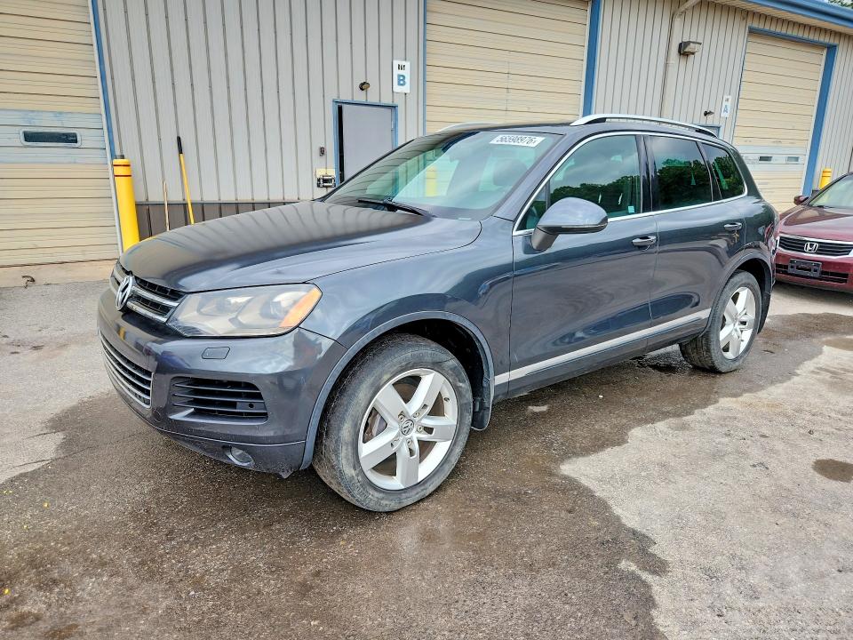 2014 Volkswagen Touareg მანქანა იყიდება აუქციონზე, vin: WVGEF9BP9ED014963, აუქციონის ნომერი: 56598976