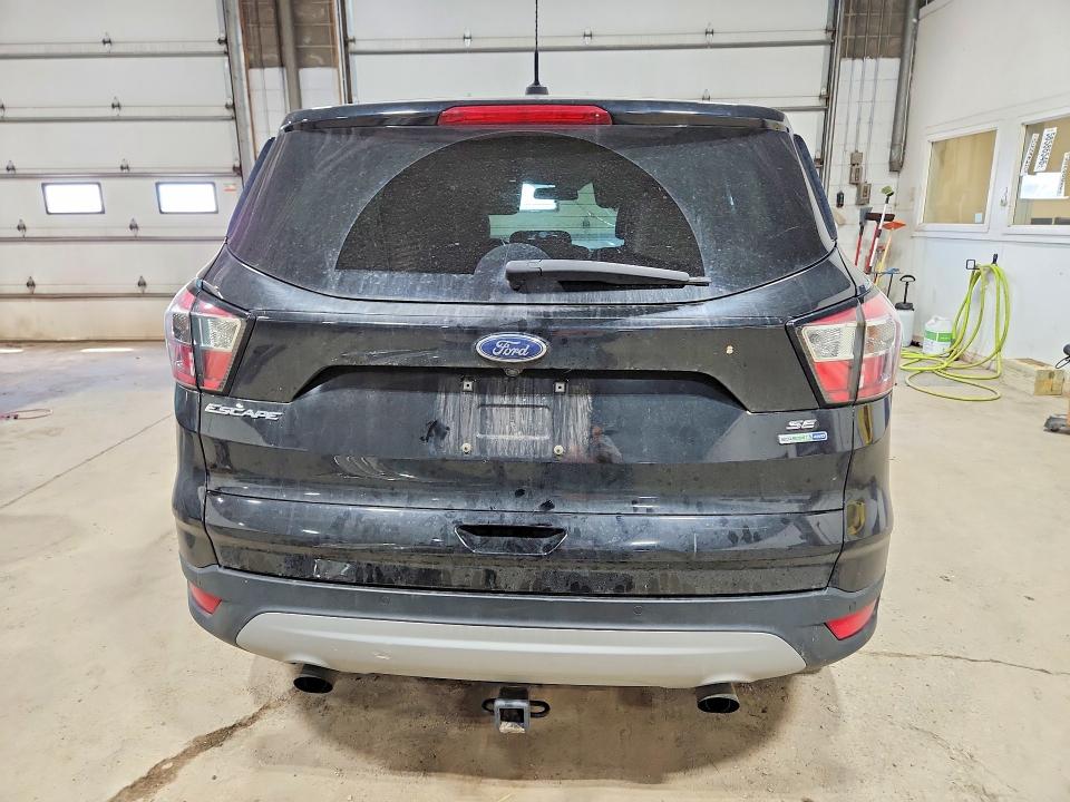 2017 Ford Escape მანქანა იყიდება აუქციონზე, vin: 1FMCU9GD1HUE17674, აუქციონის ნომერი: 58487956