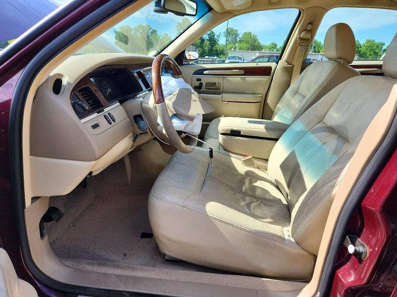 58541516 :رقم المزاد ، 1LNHM82V26Y644071 vin ، 2006 Lincoln Town Car مزاد بيع