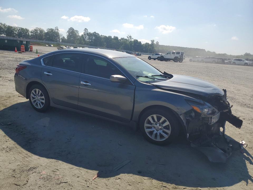 Продажа на аукционе авто 2018 Nissan Altima, vin: 1N4AL3AP7JC479192, номер лота: 58068796