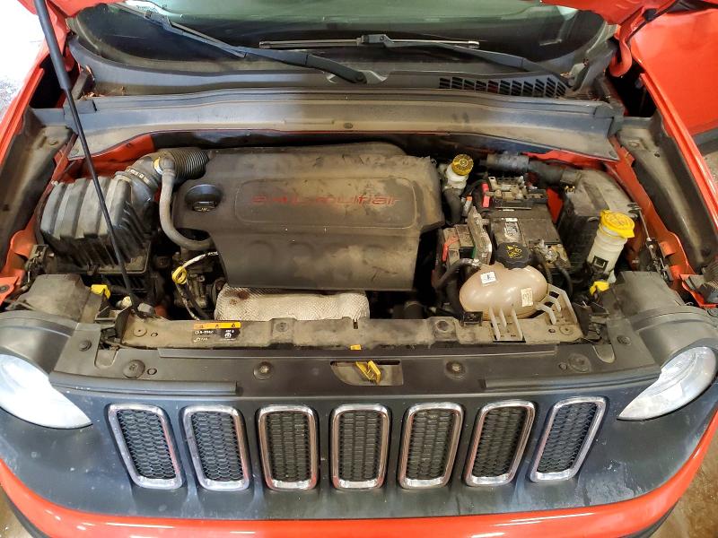 2015 Jeep Renegade მანქანა იყიდება აუქციონზე, vin: ZACCJBBT0FPC12865, აუქციონის ნომერი: 58485756