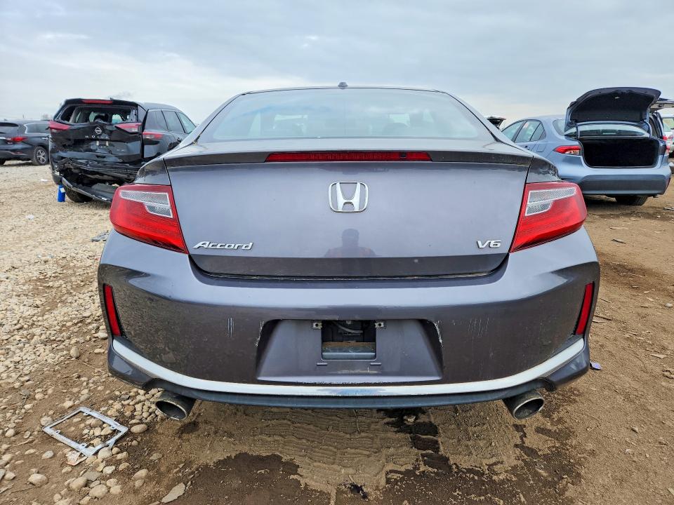 56303886 :رقم المزاد ، 1HGCT2A8XGA005460 vin ، 2016 Honda Accord مزاد بيع