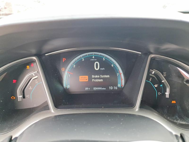 57558396 :رقم المزاد ، 19XFC2F71JE005878 vin ، 2018 Honda Civic مزاد بيع