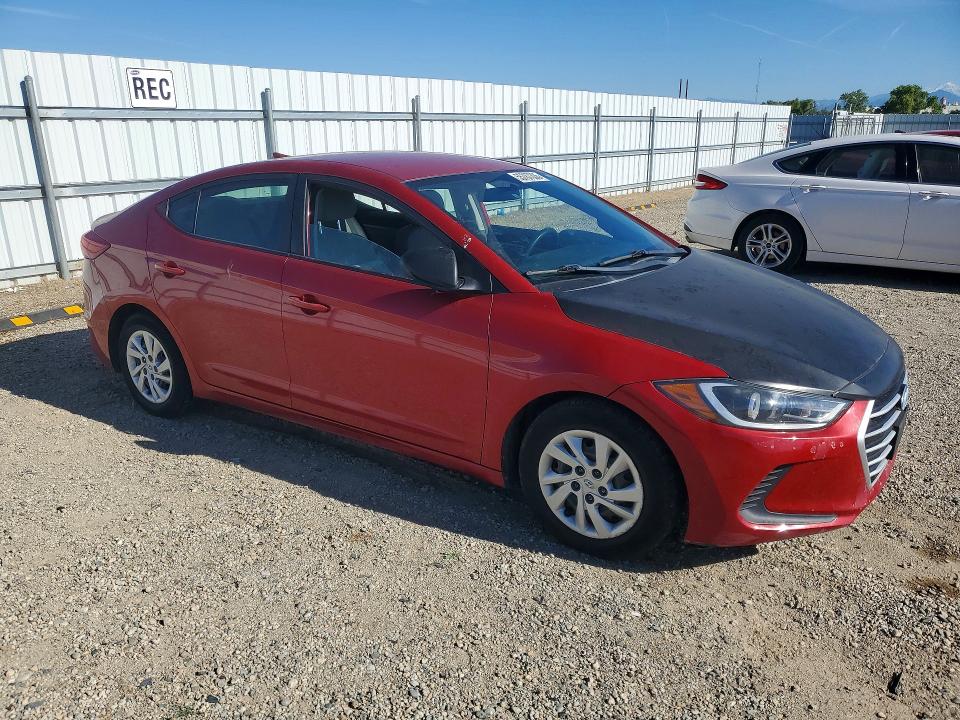 2017 Hyundai Elantra მანქანა იყიდება აუქციონზე, vin: 5NPD74LF6HH090130, აუქციონის ნომერი: 55787306
