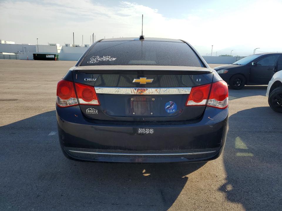 Продажа на аукционе авто 2015 Chevrolet Cruze, vin: 1G1PE5SB7F7102397, номер лота: 57942306