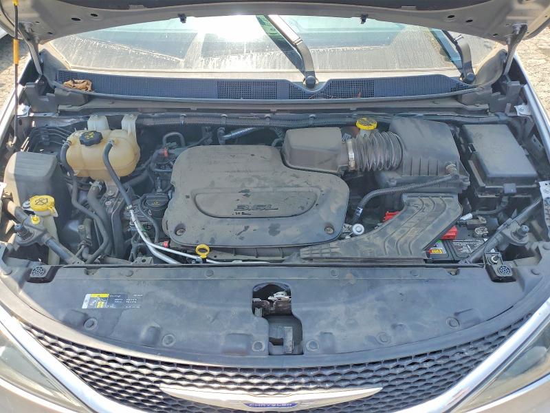 57269216 :رقم المزاد ، 2C4RC1DG2LR257330 vin ، 2020 Chrysler Voyager مزاد بيع