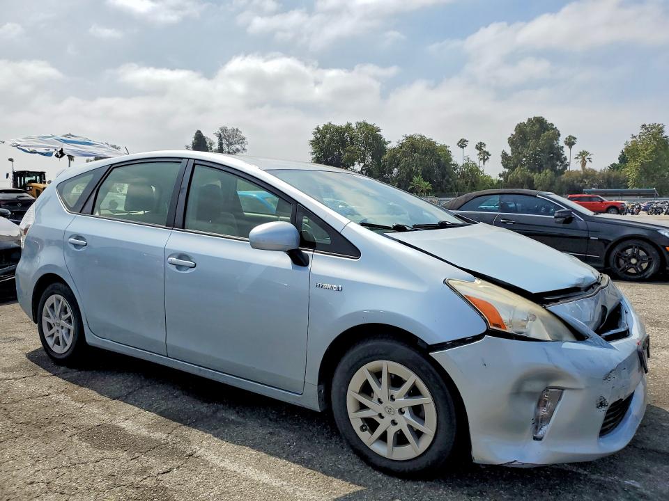 Aukcja sprzedaży 2014 Toyota Prius V, vin: JTDZN3EU9E3327802, numer aukcji: 55712456