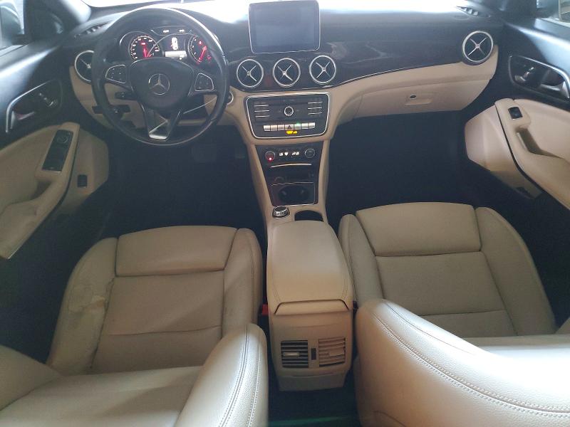 58473346 :رقم المزاد ، WDDSJ4EB0JN510883 vin ، 2018 Mercedes-benz Cla مزاد بيع