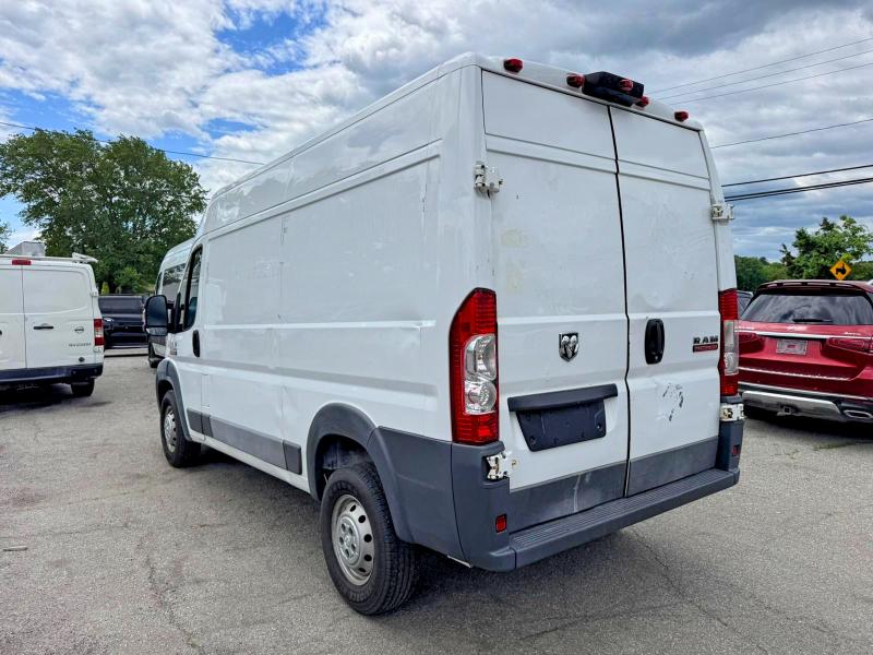 56151776 :رقم المزاد ، 3C6TRVBG6HE517078 vin ، 2017 Ram Promaster 1500 مزاد بيع