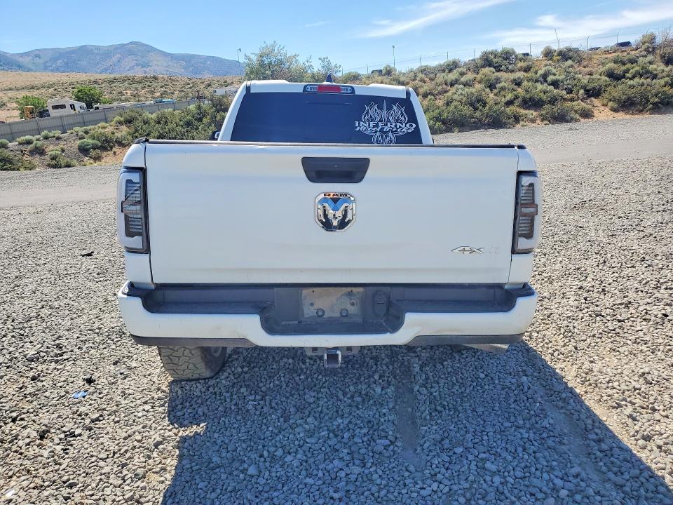 Продажа на аукционе авто 2022 Ram 1500, vin: 1C6RRFCG1NN360565, номер лота: 57190046