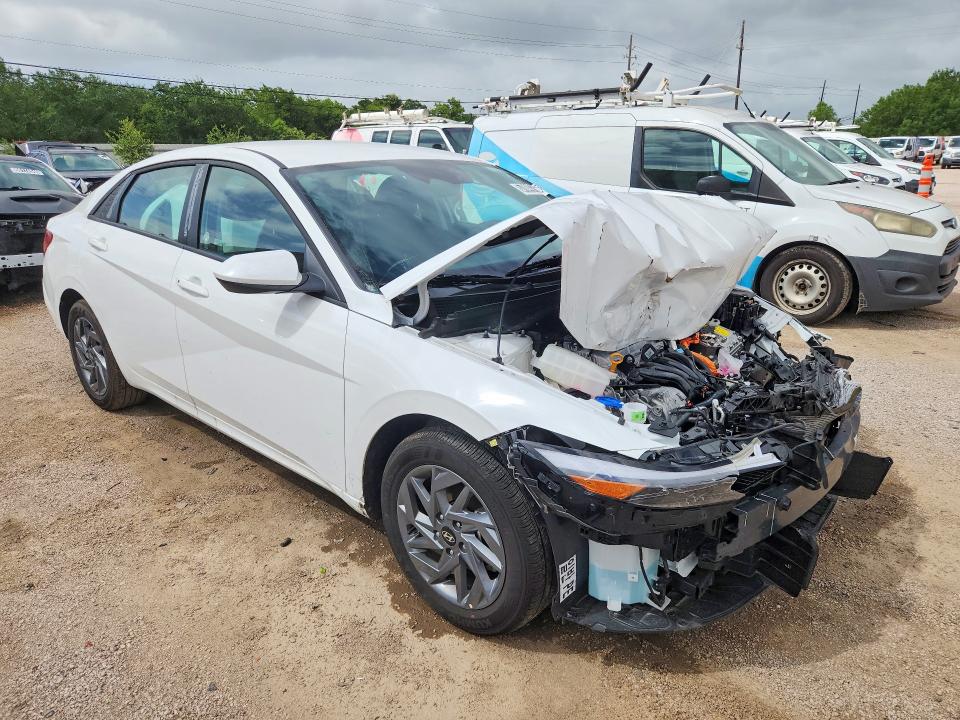 57044776 :رقم المزاد ، KMHLM4DJ9TU194497 vin ، 2026 Hyundai Elantra Hybrid مزاد بيع