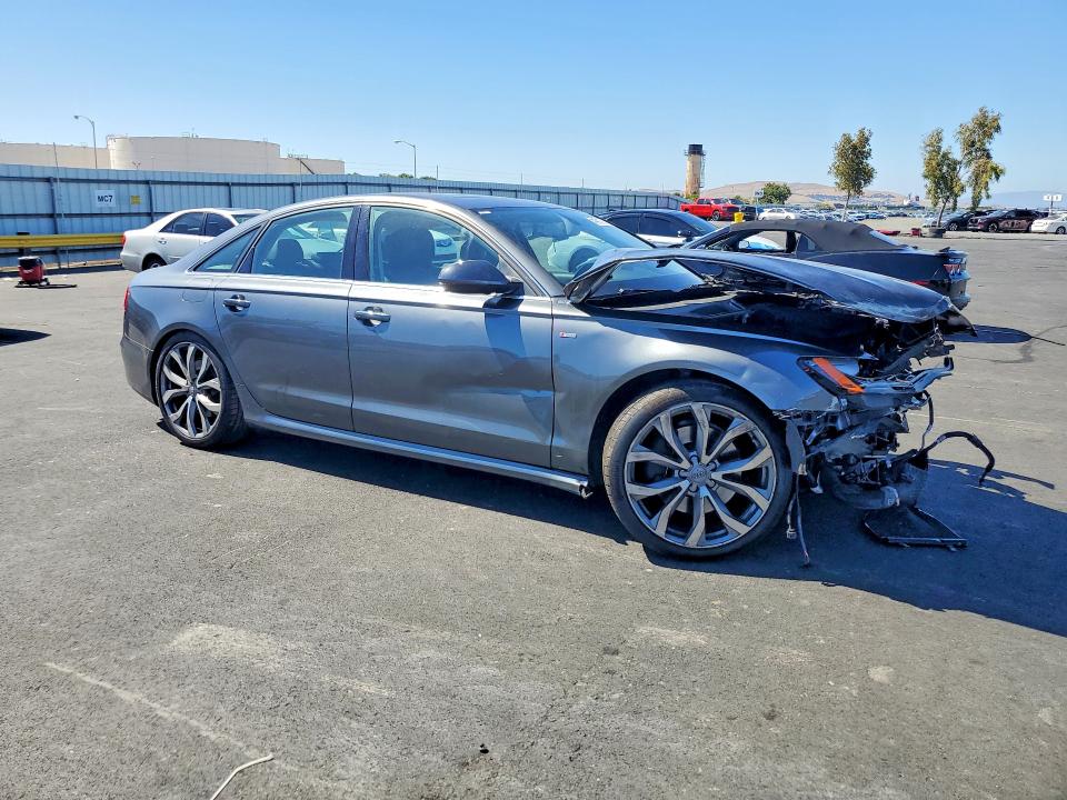2014 Audi A6 მანქანა იყიდება აუქციონზე, vin: WAUHMAFCXEN115386, აუქციონის ნომერი: 55451176