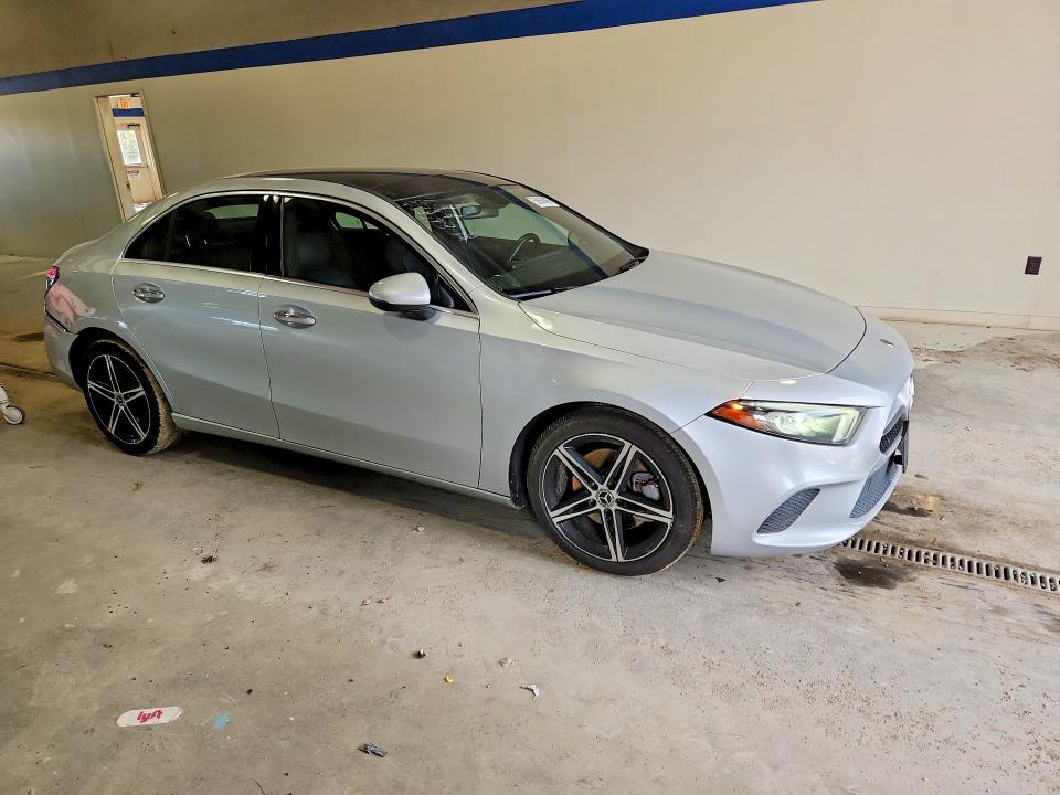 Продажа на аукционе авто 2020 Mercedes-benz A, vin: W1K3G4FB1LJ200012, номер лота: 58560406