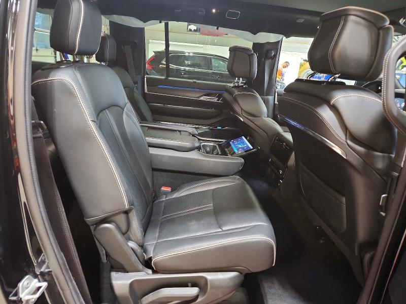 Продажа на аукционе авто 2024 Jeep Grand Wagoneer, vin: 1C4SJSFP8RS181405, номер лота: 57431436