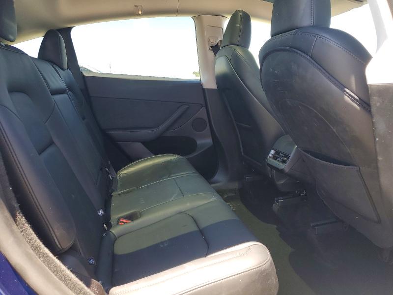 2025 Tesla Model Y მანქანა იყიდება აუქციონზე, vin: 7SAYGDED2SF221835, აუქციონის ნომერი: 58079666