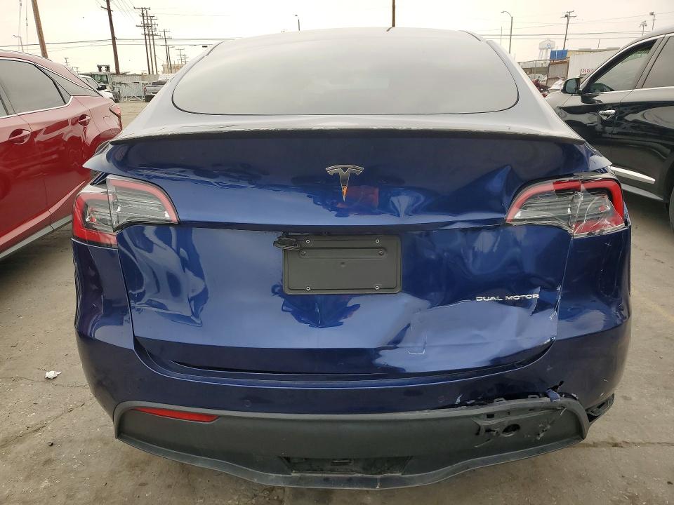 57336036 :رقم المزاد ، 7SAYGDEEXNF429524 vin ، 2022 Tesla Model Y مزاد بيع