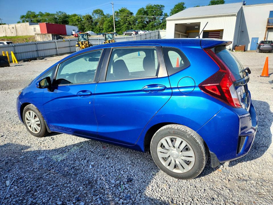 59311196 :رقم المزاد ، 3HGGK5H58HM708075 vin ، 2017 Honda Fit مزاد بيع