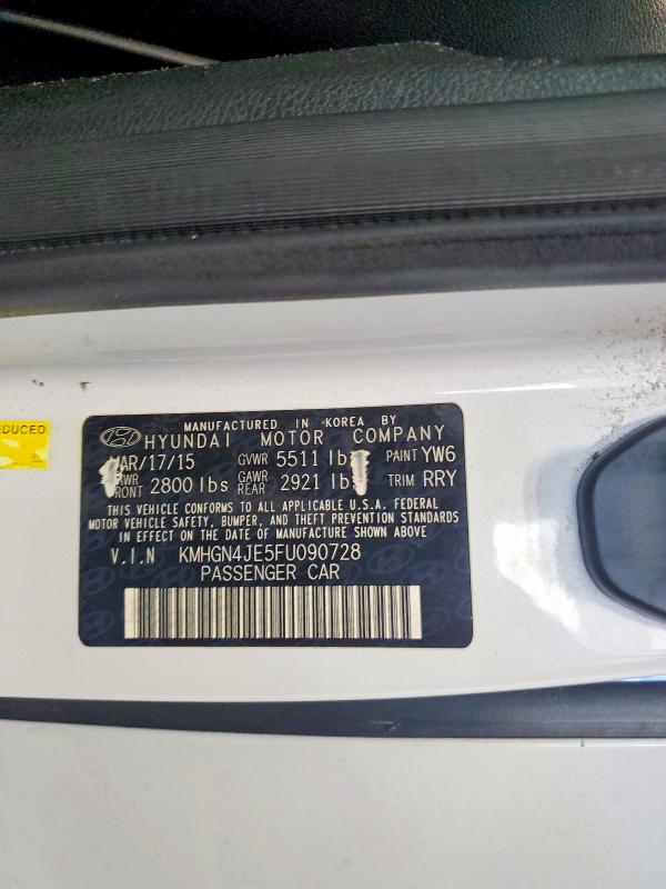 2015 Hyundai Genesis მანქანა იყიდება აუქციონზე, vin: KMHGN4JE5FU090728, აუქციონის ნომერი: 57032566