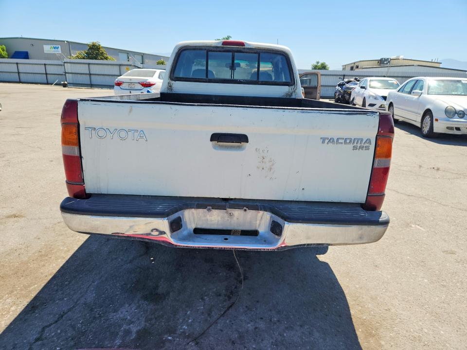 1998 Toyota Tacoma მანქანა იყიდება აუქციონზე, vin: 4TAVL52N9WZ016510, აუქციონის ნომერი: 57588516