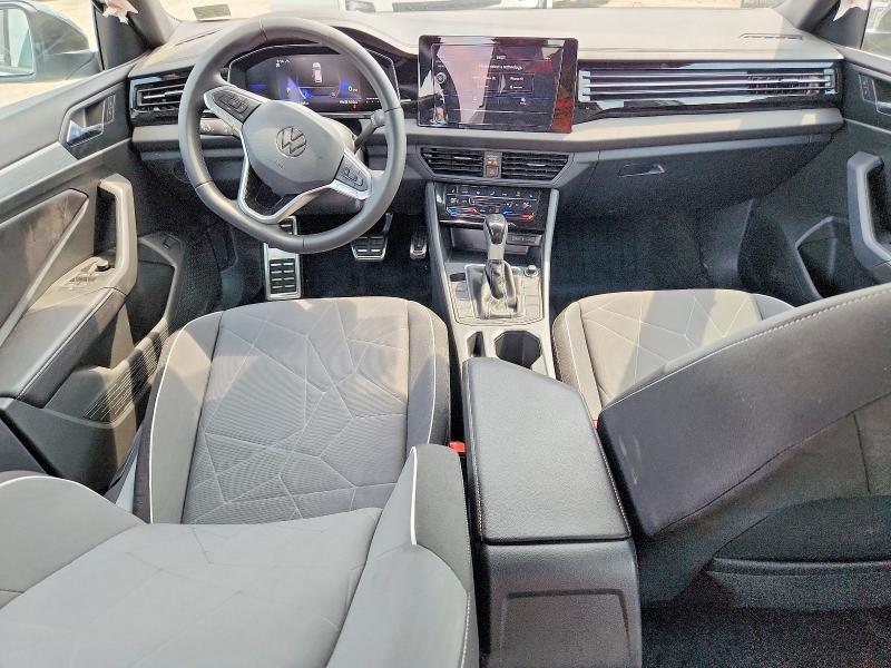 56660756 :رقم المزاد ، 3VWBX7BU9SM099377 vin ، 2025 Volkswagen Jetta مزاد بيع
