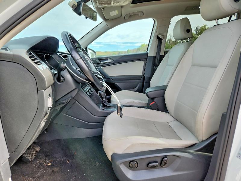 58085656 :رقم المزاد ، 3VV2B7AX4KM100028 vin ، 2019 Volkswagen Tiguan مزاد بيع