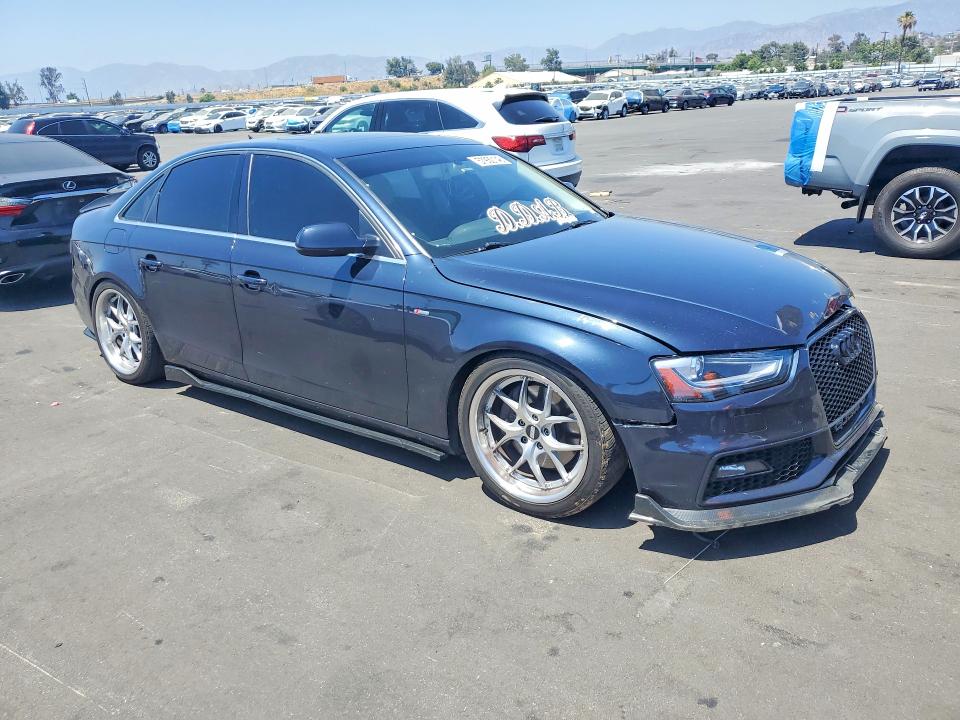 Продажа на аукционе авто 2015 Audi A4, vin: WAUFFAFL1FN009010, номер лота: 57930146