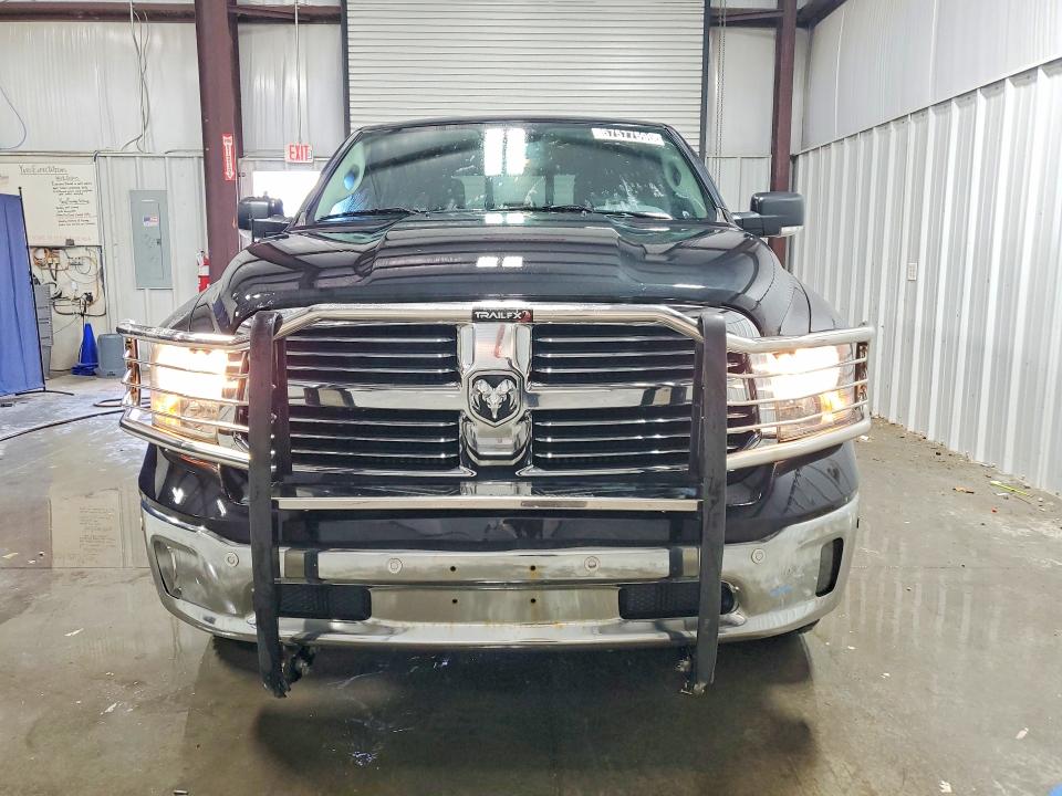 57577596 :رقم المزاد ، 1C6RR7LG2HS870998 vin ، 2017 Ram 1500 مزاد بيع