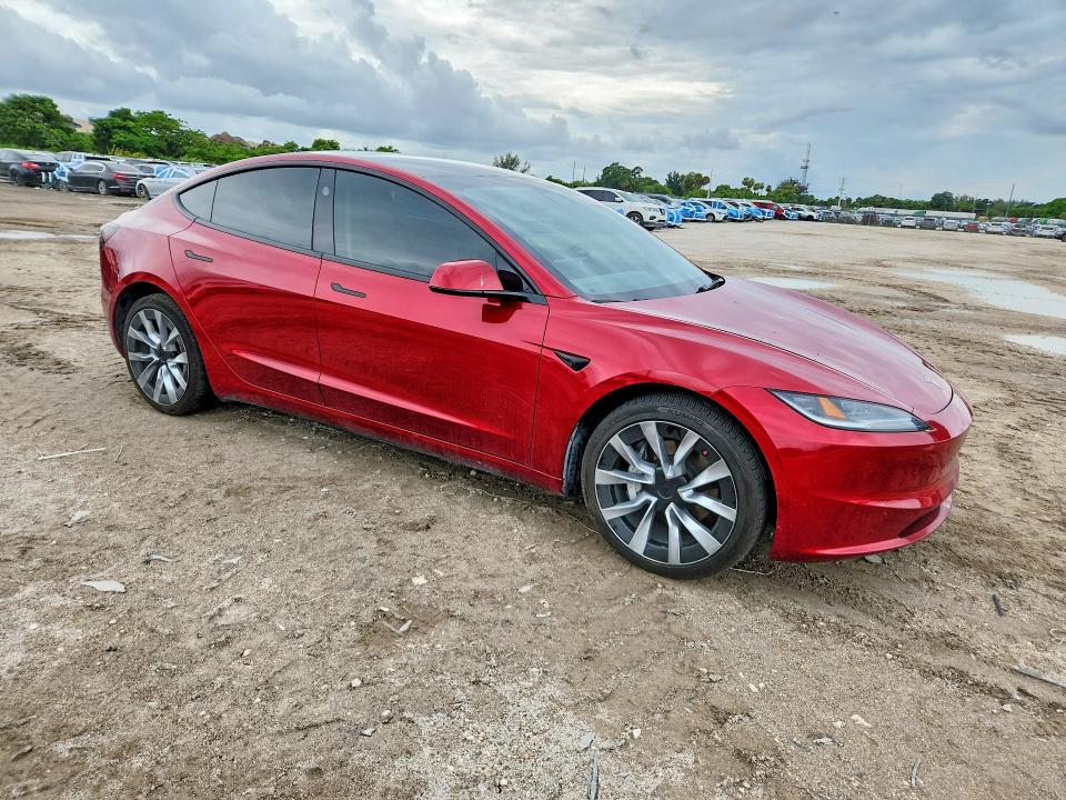Продажа на аукционе авто 2024 Tesla Model 3, vin: 5YJ3E1EB1RF729654, номер лота: 55153076