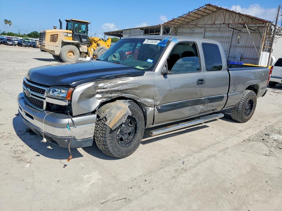Auction sale of the 2006 Chevrolet Silverado, vin: 1GCEC19V66Z159904, lot number: 56735556