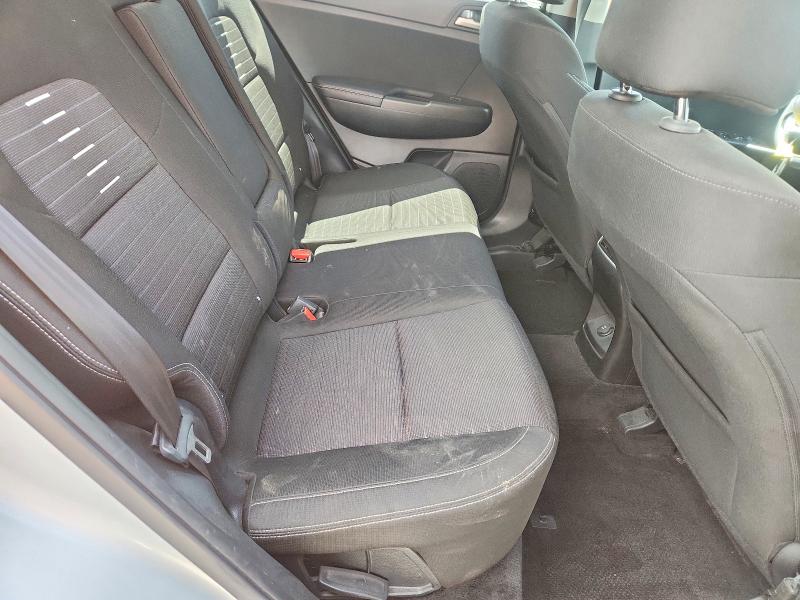 57388796 :رقم المزاد ، KNDPM3AC5J7336023 vin ، 2018 Kia Sportage مزاد بيع