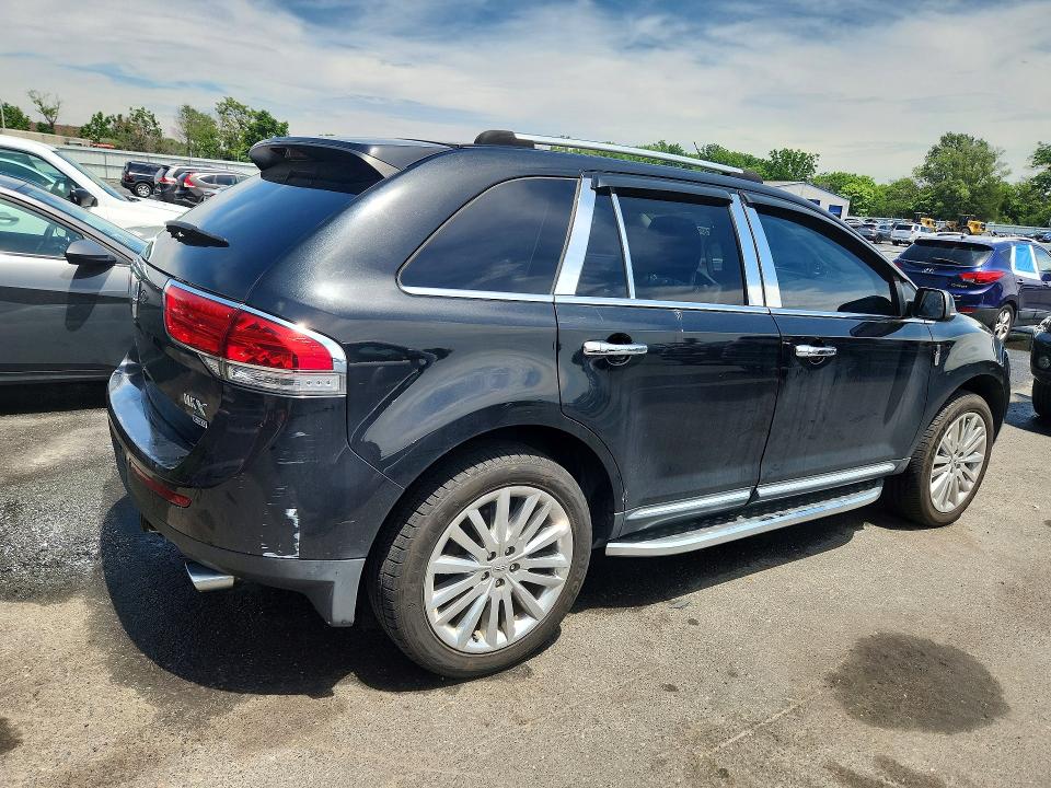57893976 :رقم المزاد ، 2LMDJ8JK1DBL23782 vin ، 2013 Lincoln Mkx مزاد بيع