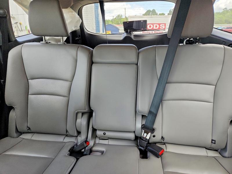 Продажа на аукционе авто 2017 Honda Pilot, vin: 5FNYF6H52HB103485, номер лота: 56818796
