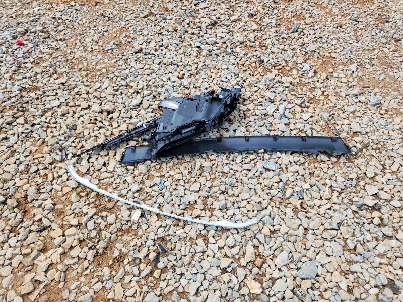 2026 Toyota Crown მანქანა იყიდება აუქციონზე, vin: JTDAAAAFXT3049588, აუქციონის ნომერი: 58033266