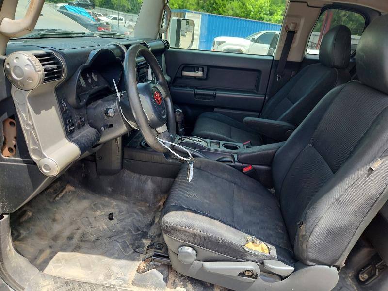 2010 Toyota Fj Cruiser მანქანა იყიდება აუქციონზე, vin: JTEZU4BF4AK008656, აუქციონის ნომერი: 57146236