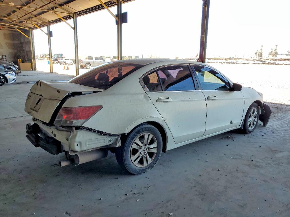 Продажа на аукционе авто 2008 Honda Accord, vin: JHMCP26408C040019, номер лота: 58141156