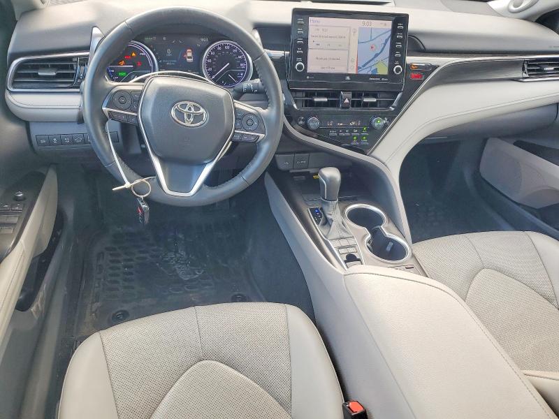 56866076 :رقم المزاد ، 4T1F31AK9NU597488 vin ، 2022 Toyota Camry مزاد بيع