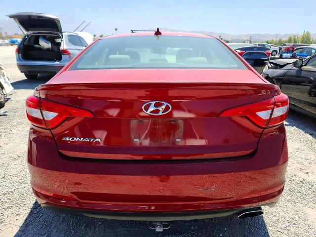 58727886 :رقم المزاد ، 5NPE24AF4FH137092 vin ، 2015 Hyundai Sonata مزاد بيع
