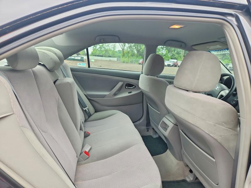 57510866 :رقم المزاد ، 4T1BF3EK1AU032867 vin ، 2010 Toyota Camry مزاد بيع