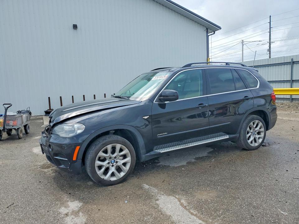 57618526 :رقم المزاد ، 5UXZV4C51D0B06925 vin ، 2013 Bmw X5 مزاد بيع