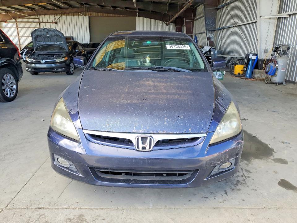 56108326 :رقم المزاد ، 1HGCM56827A139015 vin ، 2007 Honda Accord مزاد بيع