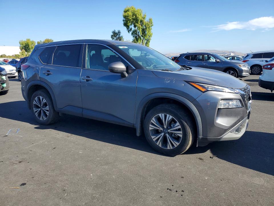 56268076 :رقم المزاد ، 5N1BT3BA0NC694049 vin ، 2022 Nissan Rogue مزاد بيع