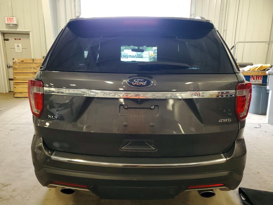 58377956 :رقم المزاد ، 1FM5K8D89JGC71853 vin ، 2018 Ford Explorer مزاد بيع