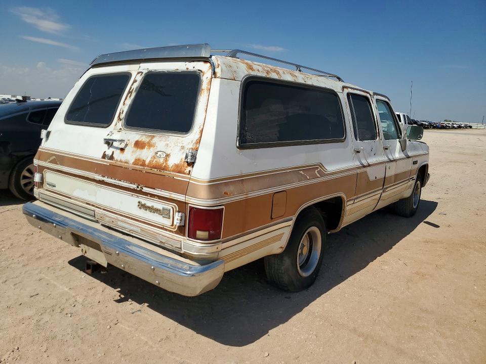 1988 Chevrolet Suburban მანქანა იყიდება აუქციონზე, vin: 1GCER16K4JF116701, აუქციონის ნომერი: 58953516